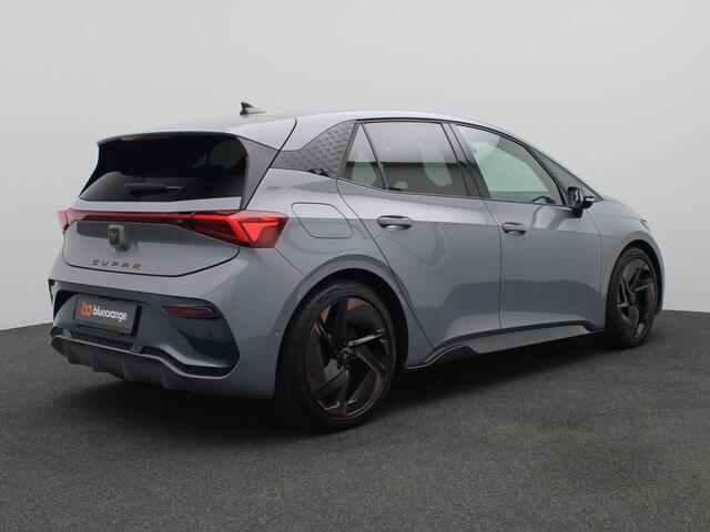 Cupra Born Copper 62 kWh 231PK Aut. SOH 95,17%, Warmtepomp, Head-Up Display, 20" LM Velgen, Keyless, Side Assist, Achteruitrijcamera