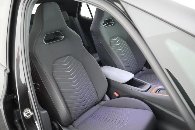 Cupra Born Essential 204pk 62 kWh SOH 93% Carplay Led Stuurverwarming