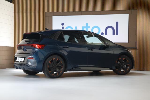 Cupra Born Adrenaline 62 kWh 204PK/LED Plus/SOH 95%/Pano/Dodehoek/Camera/Keyless/ACC/19"