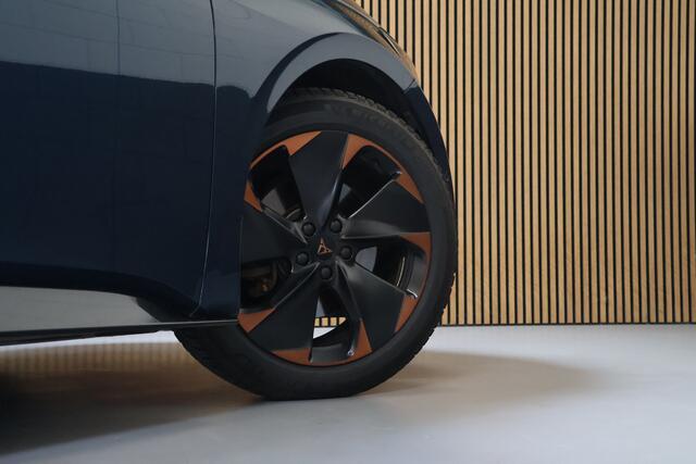 Cupra Born Adrenaline 62 kWh 204PK/LED Plus/SOH 95%/Pano/Dodehoek/Camera/Keyless/ACC/19"