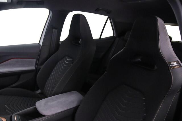Cupra Born Business 230pk Automaat Warmtepomp, Adaptive cruise control, Head up display, 360 camera, Achteruitrijcamera, Navigatie, LED koplampen