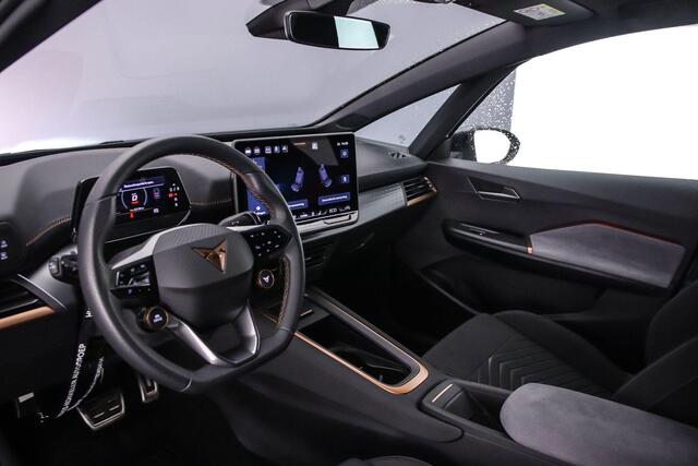Cupra Born Business 230pk Automaat Warmtepomp, Adaptive cruise control, Head up display, 360 camera, Achteruitrijcamera, Navigatie, LED koplampen