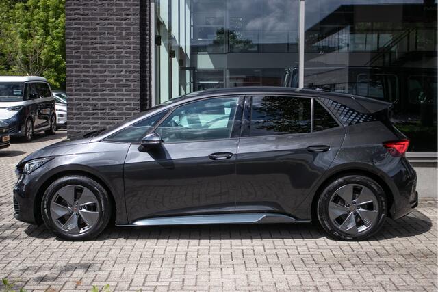 Cupra Born Essential 62 kWh | 18' Lmv | Apple Carplay | Pdc v+a |