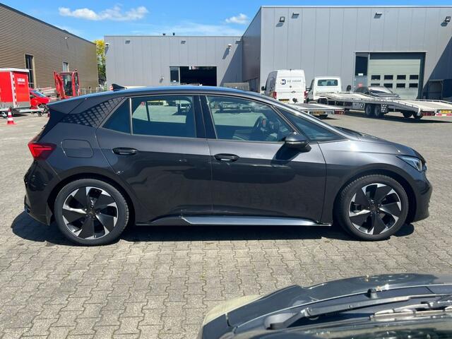 Cupra Born Impulse 62 kWh - Stuur + Stoelverw. - CarPlay - Adaptive cruise