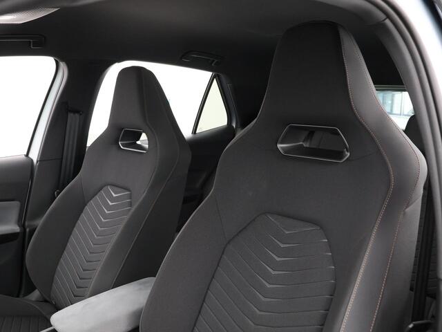 Cupra Born Business 230pk 82 kWh · SOH 95% · Camera · Apple/Android Car Play · Navigatie · Dodehoek Detectie · 19'' Inch ·