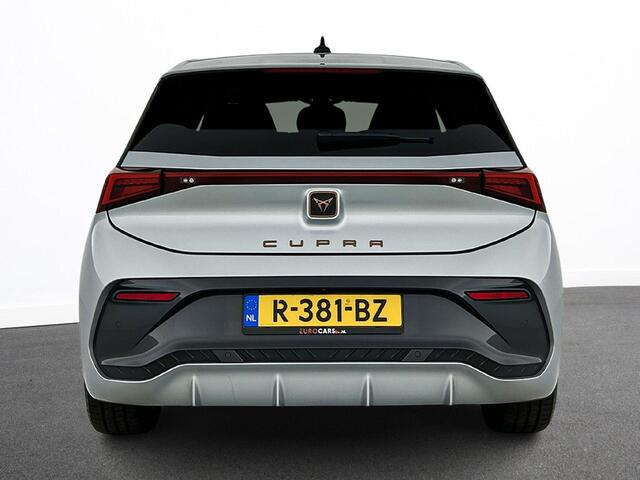 Cupra Born Business 62 kWh Navigatie Apple Carplay/Android Auto Camera Parkeersensoren Adaptieve Cruise Control Stoel- en stuurverwarming Virtual Cockpit Climate Control Lichtmetalen velgen