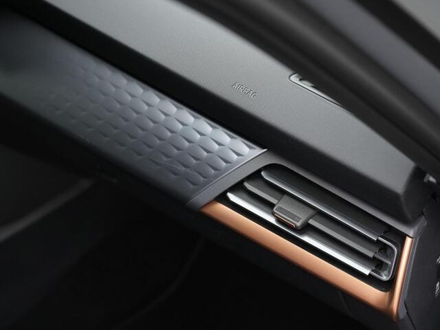 Cupra Born 62 kWh 204 pk Business Edition | Kuipstoelen | 360 camera | Stuur-/stoelverwarming | Sportonderstel | Keyless Entry | Adaptive Cruise
