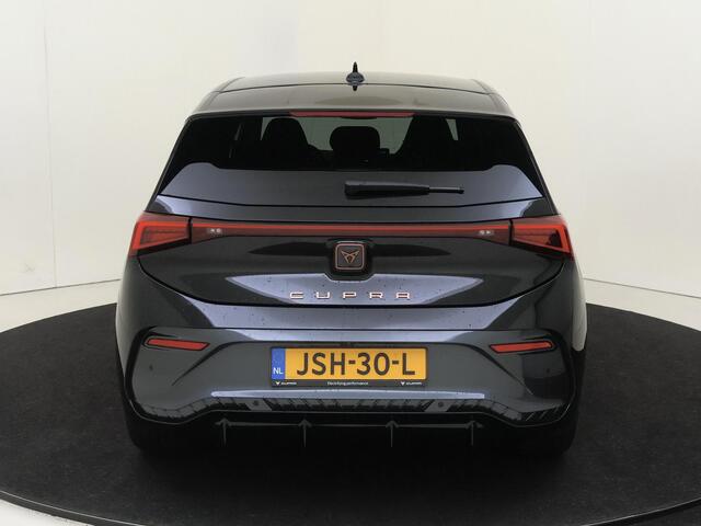 Cupra Born Business Limited 84 kWh | Stoel- en stuurverwarming | Carplay | Achteruitrijcamera | Navigatie | Adapt. cruise control | Navigatie