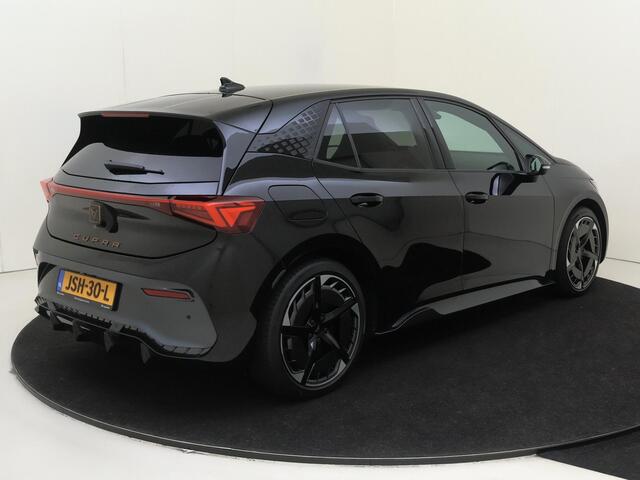 Cupra Born Business Limited 84 kWh | Stoel- en stuurverwarming | Carplay | Achteruitrijcamera | Navigatie | Adapt. cruise control | Navigatie