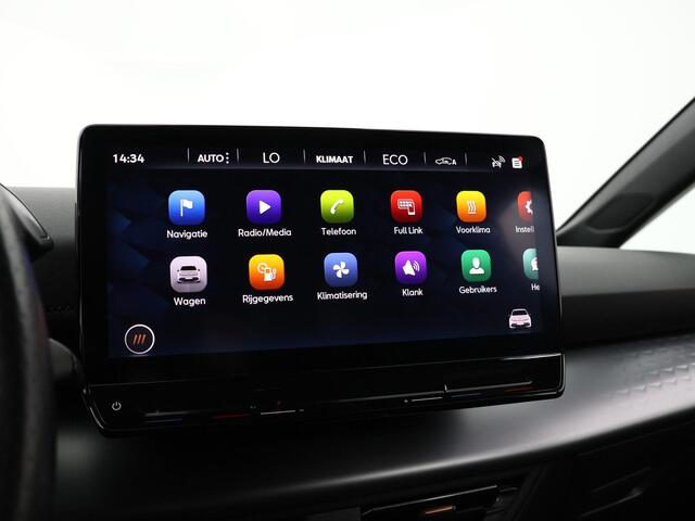 Cupra Born Business 230pk 82 kWh · SOH 95% · Camera · Apple/Android Car Play · Navigatie · Dodehoek Detectie · 19'' Inch ·