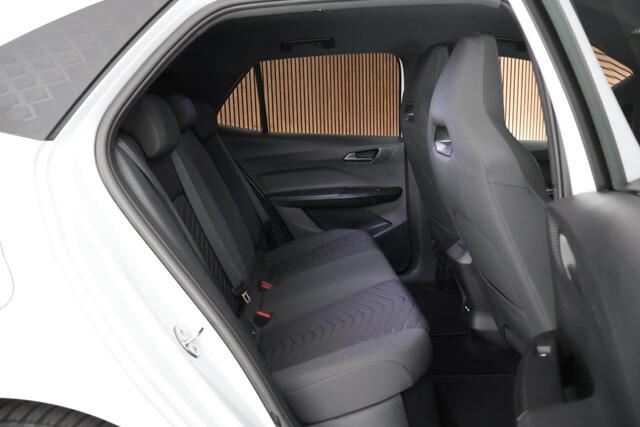 Cupra Born Adrenaline 204pk 62 kWh 360Camera Keyless Navigatie Stoelverwarming