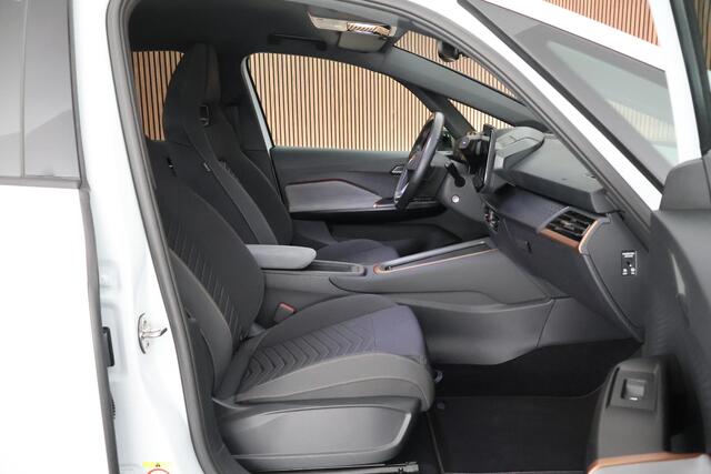 Cupra Born Adrenaline 204pk 62 kWh 360Camera Keyless Navigatie Stoelverwarming
