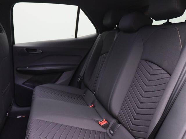 Cupra Born Business Limited 84 kWh 231PK Aut. Warmtepomp, 360gr. Camera, Adaptieve Cruise Control, Keyless, 20" LM Velgen, Side Assist, Stoel-Stuurverwarming