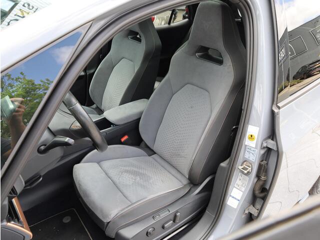 Cupra Born 62 kWh 150KW | Warmtepomp | Panodak | Head-up | Keyless | Camera | Adapt Cruise | Stoel&Stuurverwarming | Elek Stoelen | 19"Inch |