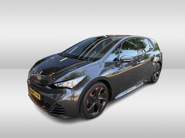 Cupra Born Adrenaline One 62 kWh | stoelverwarming | stuurverwarming | applecarplay/android auto | 19 inch velgen |