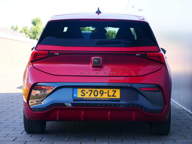 Cupra Born Copper Edition One 62 kWh 204 Pk Automaat Navi / DAB / Apple Carplay / Camera / SOH 93,7%