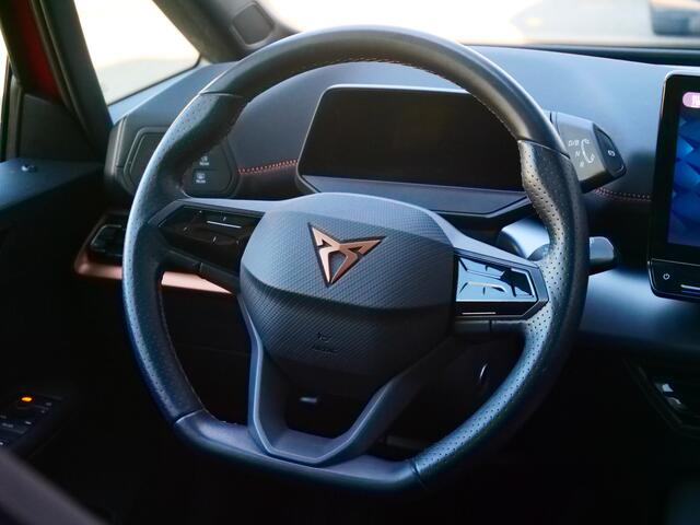 Cupra Born Copper Edition One 62 kWh 204 Pk Automaat Navi / DAB / Apple Carplay / Camera / SOH 93,7%