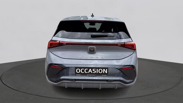 Cupra Born Impulse 62 kWh SOH 92% demo JP