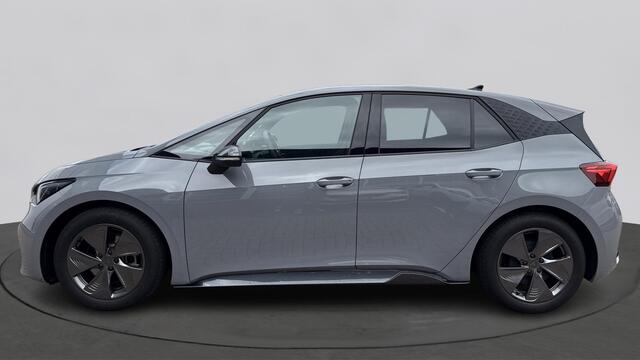 Cupra Born Impulse 62 kWh SOH 92% demo JP