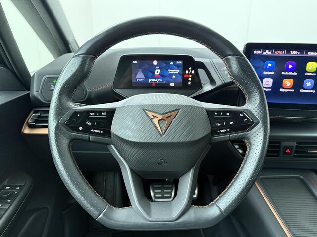 Cupra Born Adrenaline One 62 kWh | 204 PK | SoH 89% | Warmtepomp | Adaptive Cruise Control | Achteruitrijcamera | Climate control | LED verlichting | Keyless Entry | Navigatiesysteem | Sfeerverlichting | Stuur- & Stoelverwarming | Apple Carplay / Android Auto |