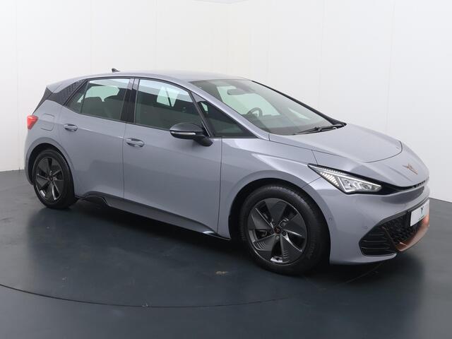 Cupra Born Business Plus 62 kWh | 204 PK | SoH % | Warmtepomp | Adaptive Cruise Control | Achteruitrijcamera | Head-up Display | Keyless Entry | Navigatiesysteem | Stuur- & Stoelverwarming |