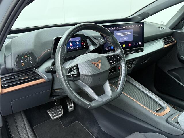 Cupra Born Business Plus 62 kWh | 204 PK | SoH % | Warmtepomp | Adaptive Cruise Control | Achteruitrijcamera | Head-up Display | Keyless Entry | Navigatiesysteem | Stuur- & Stoelverwarming |