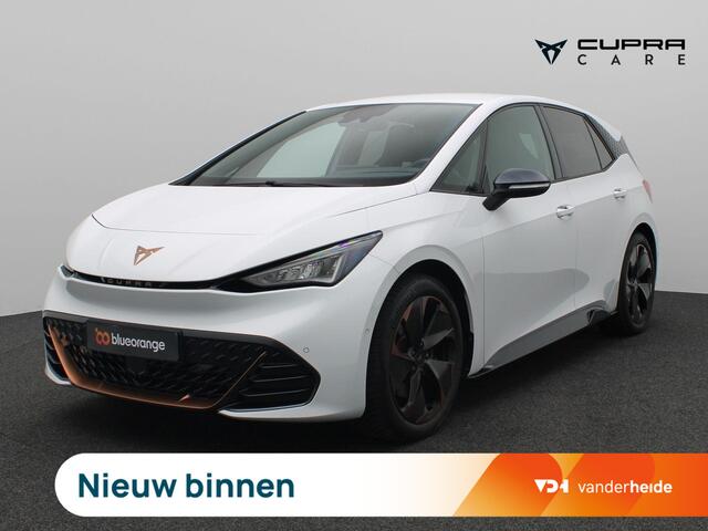 Cupra Born Adrenaline 62 kWh 204PK Aut. Warmtepomp, Achteruitrijcamera, Keyless, Stoel-Stuurverwarming, Navi, 19" LM velgen