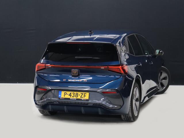 Cupra Born Essential 62 kWh [APPLE CARPLAY, ANDROID, STUURVERWARMING, PARKEERASSISTENT, PARKEERSENSOREN V+A, SPEEDLIMITER, CLIMATE CONTROL, NAVIGATIE, NIEUWSTAAT]