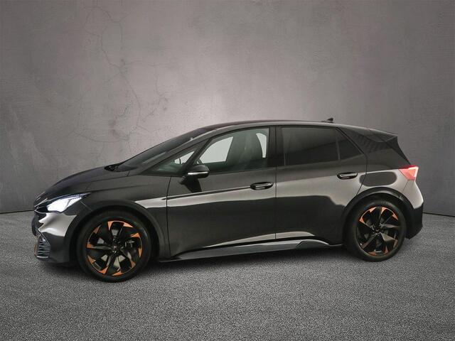 Cupra Born Adrenaline 62 kWh 204pk Automaat Adaptive cruise control, Navigatie, Achteruitrijcamera, Stuurwiel verwarmd, LED koplampen, Parkeersensoren