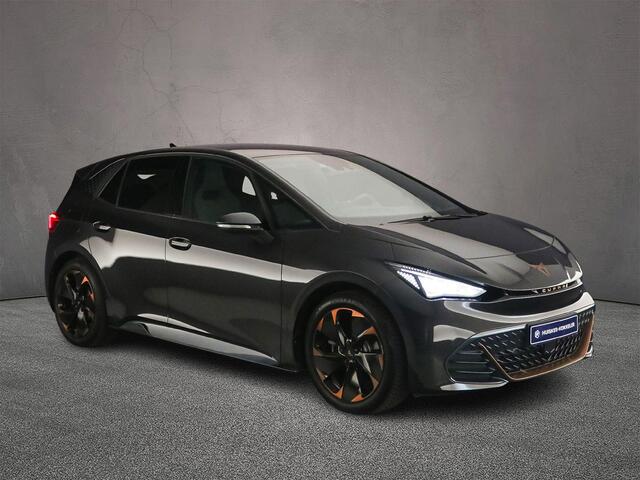 Cupra Born Adrenaline 62 kWh 204pk Automaat Adaptive cruise control, Navigatie, Achteruitrijcamera, Stuurwiel verwarmd, LED koplampen, Parkeersensoren