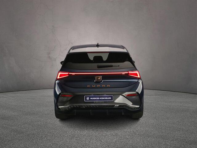 Cupra Born Adrenaline 62 kWh 204pk Automaat Adaptive cruise control, 360 camera, Navigatie, Achteruitrijcamera, LED koplampen, App connect, Parkeersensoren