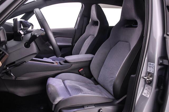 Cupra Born Adrenaline 62 kWh 204pk Automaat, Adaptive cruise control, 360 Camera, Stoelverwarming, Stuurverwarming, Side assist, Navigatie, App-connect, LED koplampen, Parkeersensoren