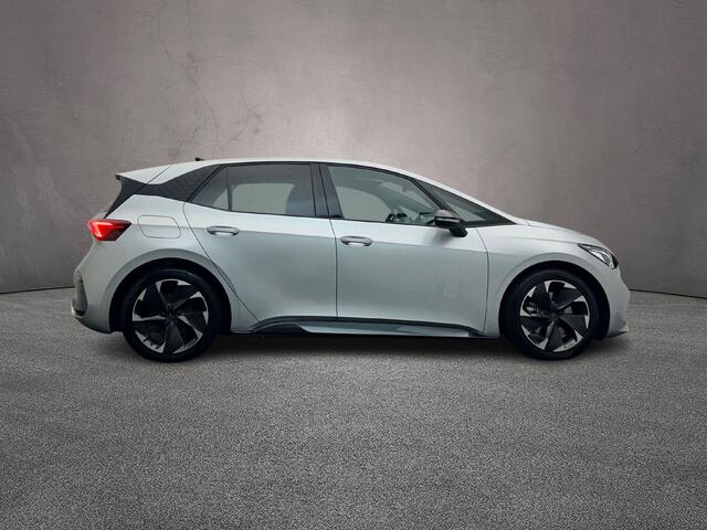 Cupra Born Business 63 kWh 230pk Automaat, Adaptive cruise control, Stoelverwarming, Stuurverwarming, Achteruitrijcamera, Parkeersensoren, Navigatie, App-connect,