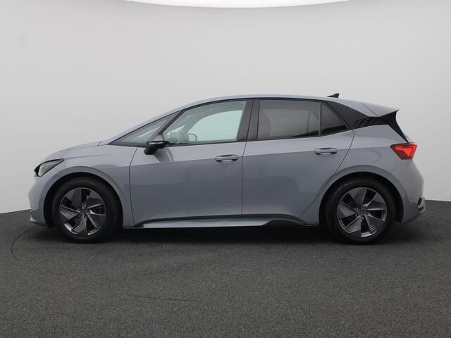 Cupra Born Business 62 kWh 204PK Aut. Achteruitrijcamera, Keyless, Stoel-Stuurverwarming, 18" LM Velgen, Navi, Adaptieve Cruise Control