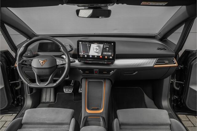 Cupra Born 62 kWh Pano ACC Keyless Stoelmassage Camera