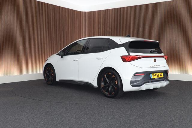 Cupra Born Performance One 204pk 62 kWh Keyless Stoelverwarming Camera Navigatie ACC