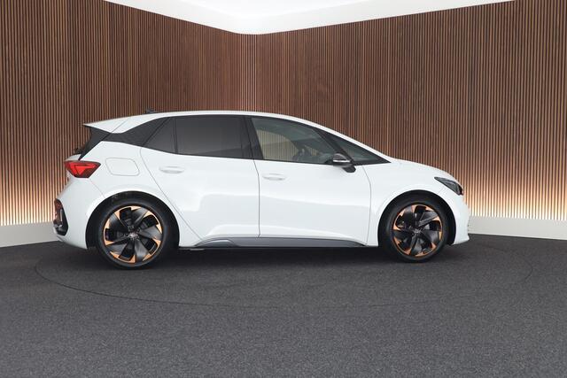 Cupra Born Performance One 204pk 62 kWh Keyless Stoelverwarming Camera Navigatie ACC