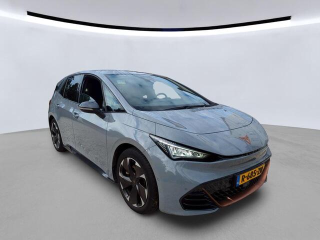 Cupra Born Adrenaline 62 kWh / SOH 93%/ AUTOMAAT/ CRUISE/ PARK.SENSOREN V+A/ CAMERA/ STOELVERWARMING/ DIGITAL DASH/ NAVI/ CLIMA
