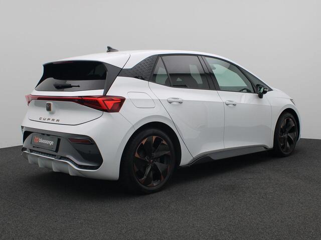 Cupra Born Adrenaline 62 kWh 204PK Aut. SOH 94,48%, Achteruitrijcamera, Stoel-Stuurverwarming, Keyless, 19" LM Velgen, Navi, Adaptieve Cruise Control, Elektr. verstelbare stoelen