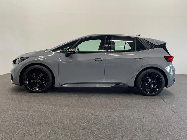 Cupra Born Essential 63 kWh e-Boost 231pk 63kWh | 11.503 km | 19" | Keyless | LED | PDC | Wireless App-Connect