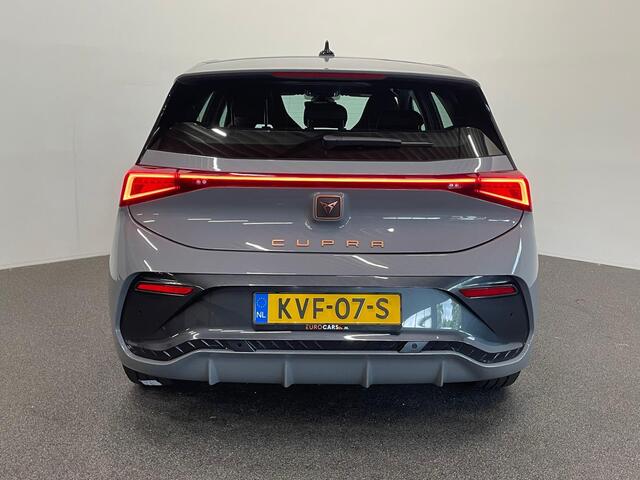 Cupra Born Essential 63 kWh e-Boost 231pk 63kWh | 11.503 km | 19" | Keyless | LED | PDC | Wireless App-Connect