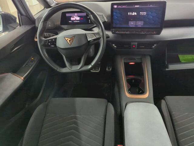 Cupra Born Adrenaline One 62 kWh | Geen import | Adep cruise | Stoelverwarming