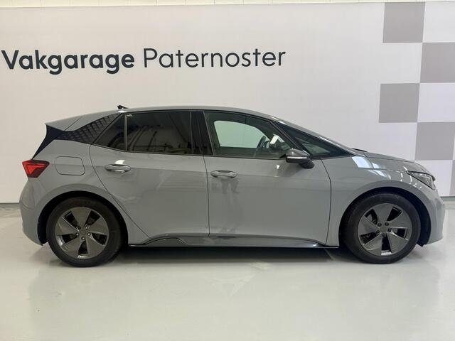 Cupra Born Essential 62 kWh SOH 96% Carplay / Stoel & Stoel verwarming / PDC