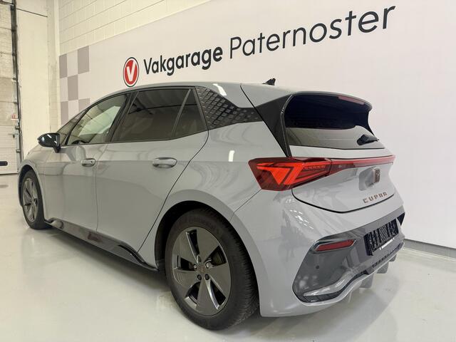 Cupra Born Essential 62 kWh SOH 96% Carplay / Stoel & Stoel verwarming / PDC