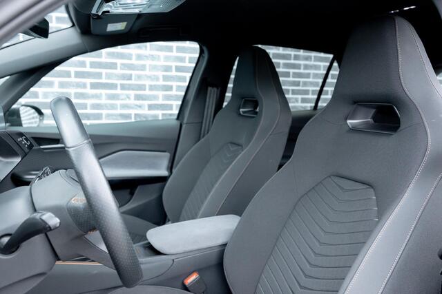 Cupra Born Essential 62 kWh | Parkeersensoren | Climate Control | Sportstoelen | Privacy Glas | LED Koplampen | DAB | Apple Carplay | Android Auto