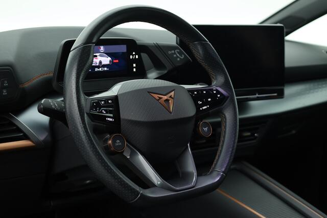 Cupra Born Performance 62 kWh | NAV + CarPlay | Beats Audio | Stoel- Stuurverw. | Adapt. Cruise | Camera | Keyless
