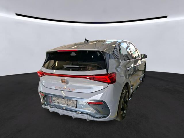 Cupra Born e-Boost Business 62 kWh 231pk / Navigatie / Head-Up display