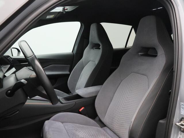 Cupra Born Performance One 62 kWh 204 Pk | Stoel/Stuurverwarming | Camera | Adaptive Cruise | Navigatie | 18 Inch | 66.591 Km !!