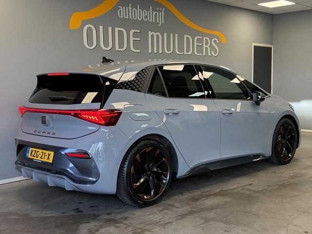 Cupra Born Copper Edition 62 kWh | Adaptive cruise | Massage | Beats | Elektr. verstelbare voorstoelen | Alcantara | Stoelverwarming | Carplay