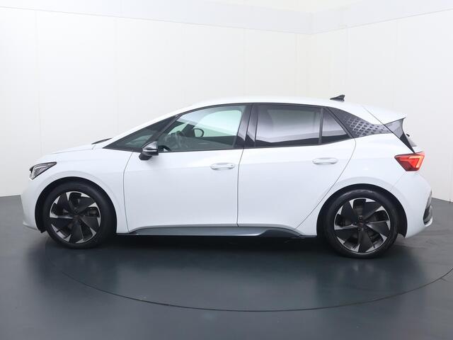 Cupra Born Adrenaline 62 kWh | 231 PK | SoH 89% | Adaptive cruise control | Achteruitrijcamera | Beats Audio Surround | Kuipstoelen | Navigatiesysteem | Stoelverwarming | Parkeersensoren | Apple Carplay/Android Auto | Gratis regulier onderhoud t/m 09-09-2029 | – foto 2